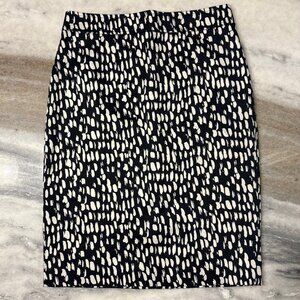 NWT Ann Taylor Fully Lined Zipper Back Straight Pencil Skirt Black White Size 6